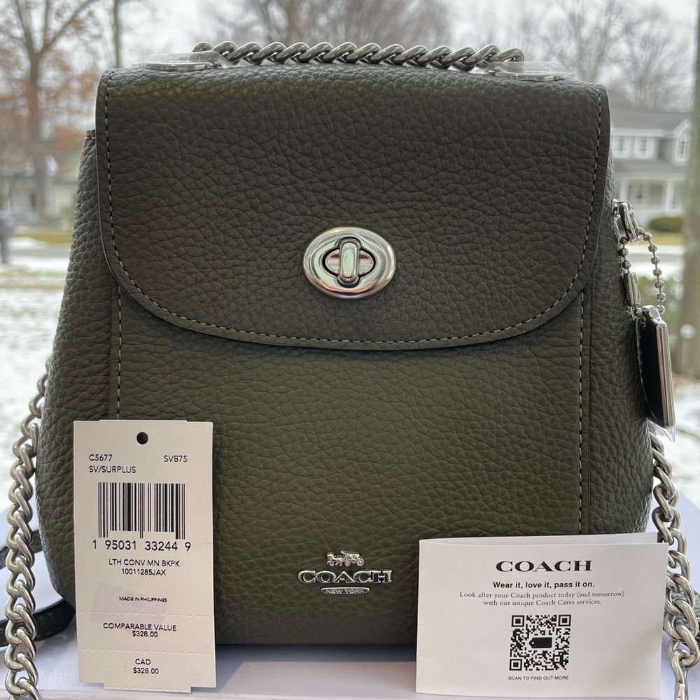 NWT!💚💚COACH CONVERTIBLE MINI BACKPACK!